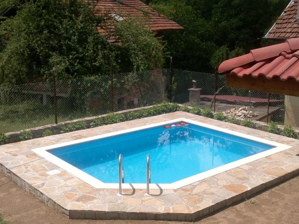 Villa Nanevi Teteven Exteriér fotografie